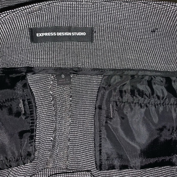 Express design studio capris - Picture 11 of 15